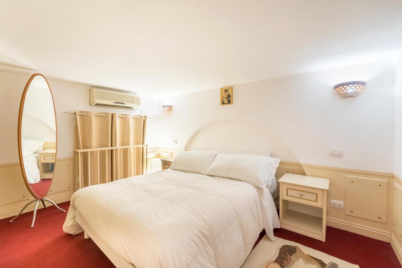 Studio D'Artista, Elegante Loft Nel Cuore Di Roma Екстер'єр фото